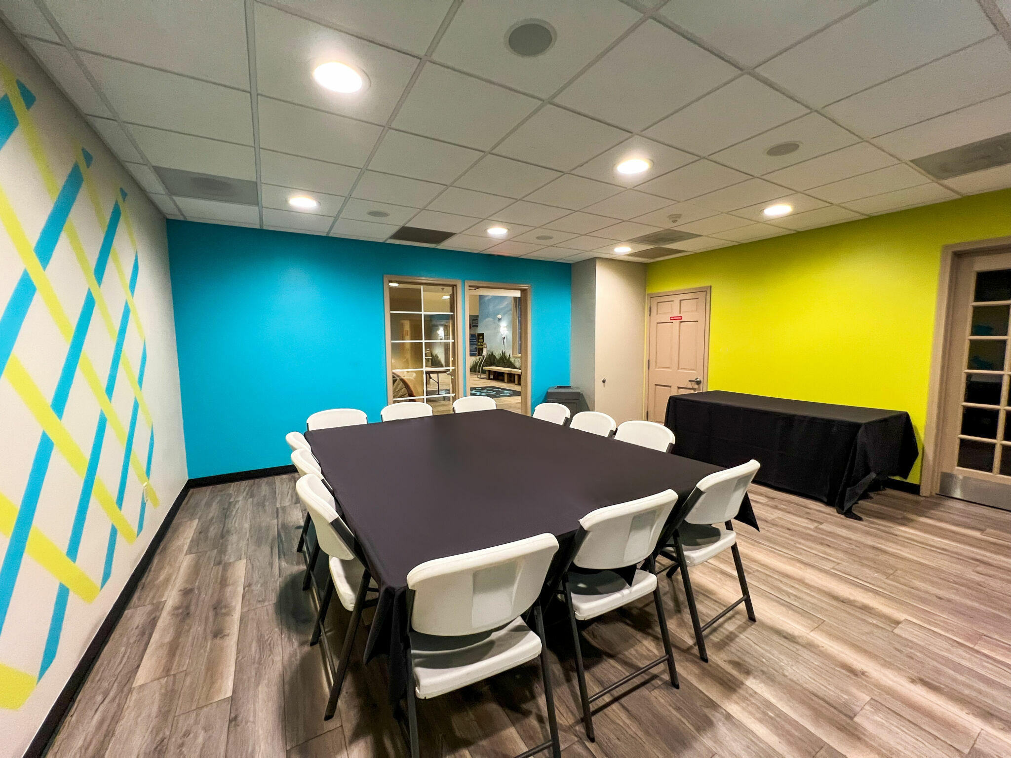 lower party room