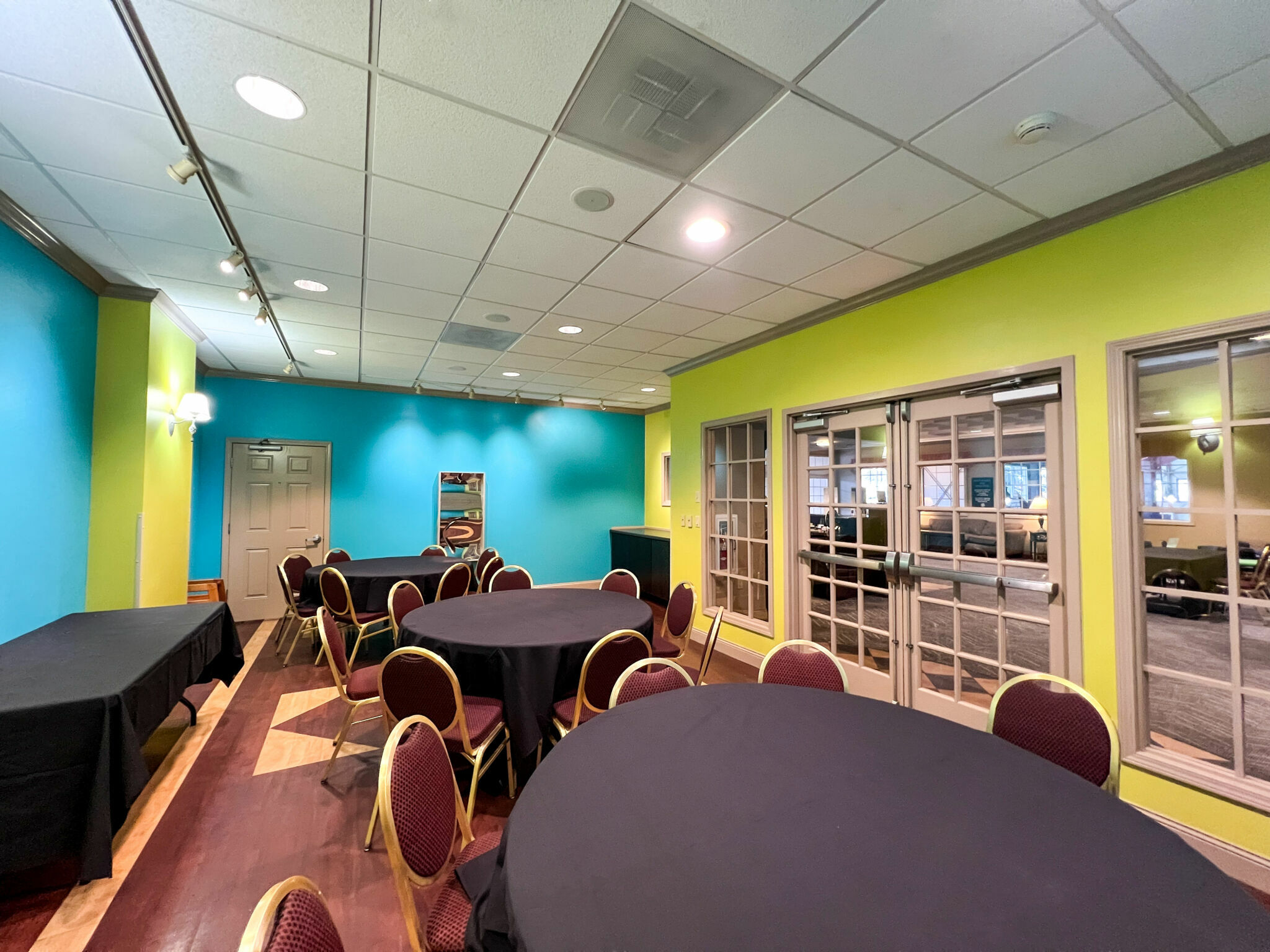 upper party room